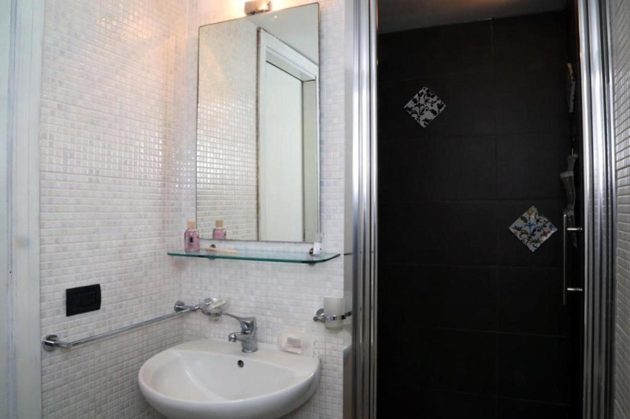 La Scalinata Home Apartment Caltagirone Luaran gambar