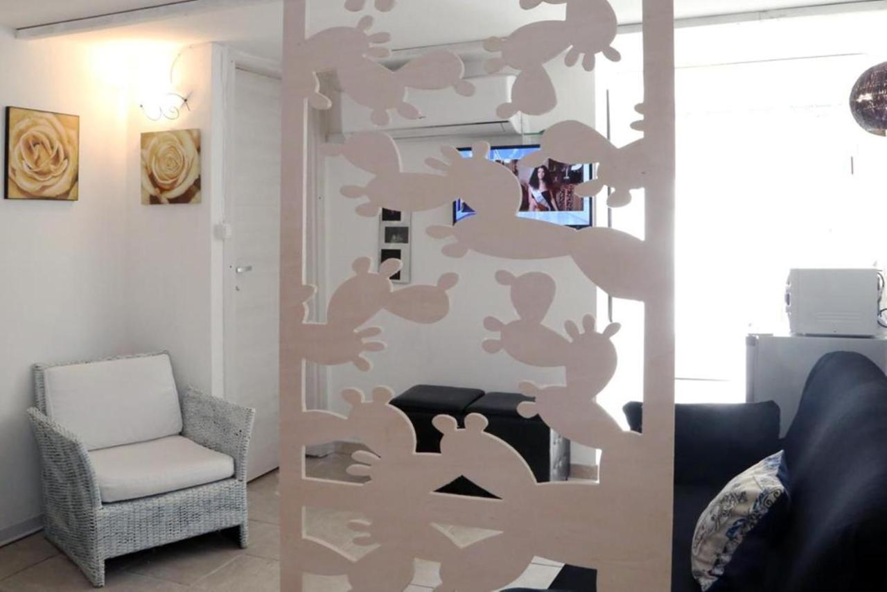 La Scalinata Home Apartment Caltagirone Luaran gambar