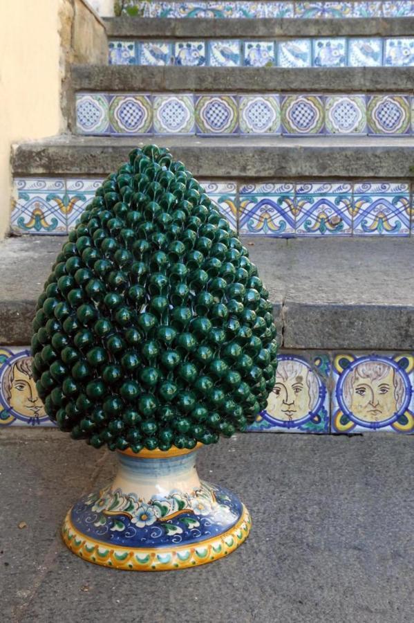 La Scalinata Home Apartment Caltagirone Luaran gambar