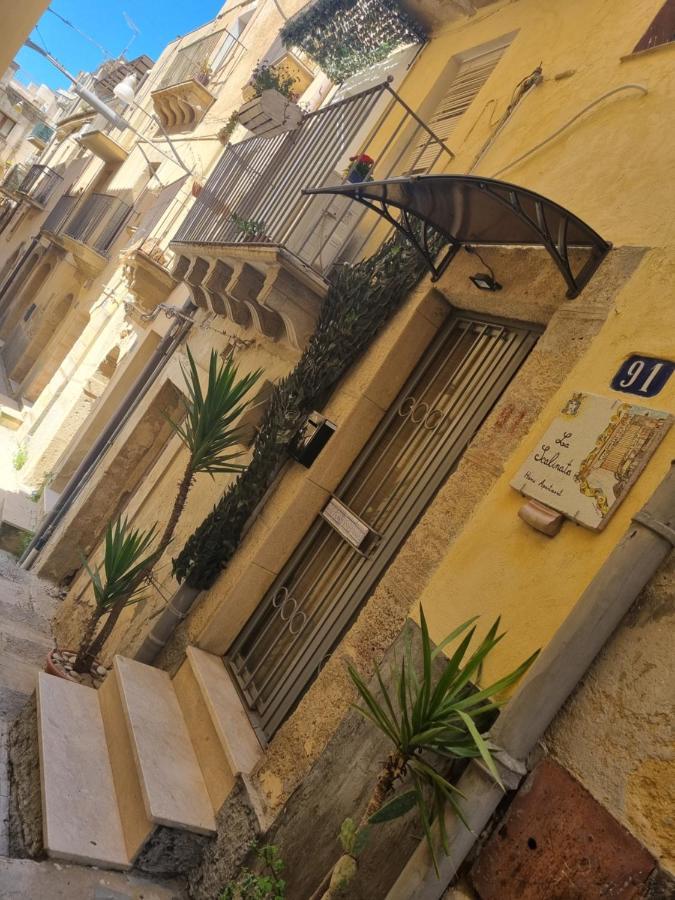 La Scalinata Home Apartment Caltagirone Luaran gambar